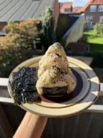 onigiri sushi